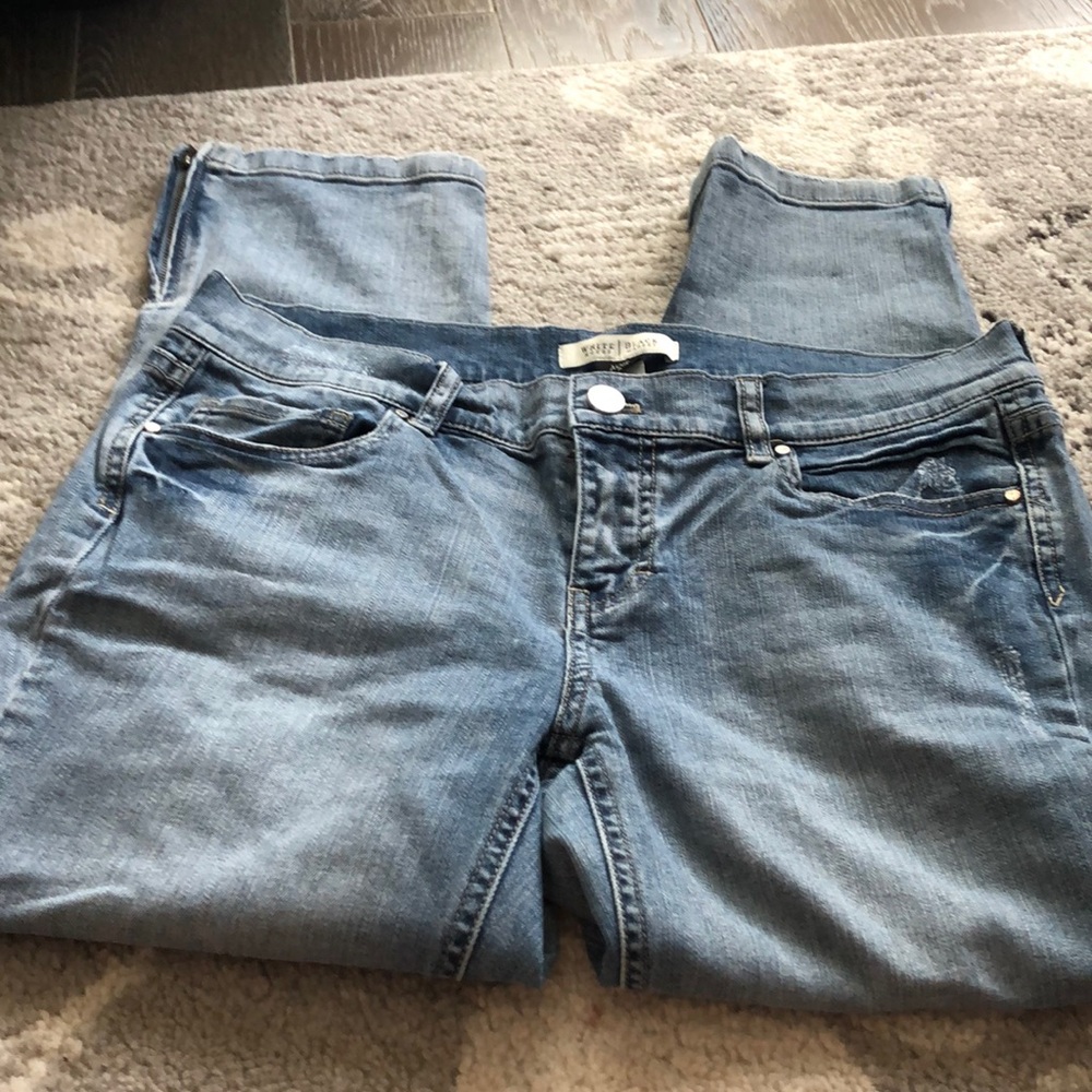 Skinny zip ankle capris